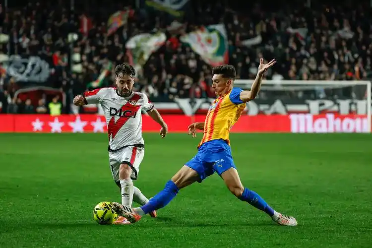 足球直播在线直播观看免费